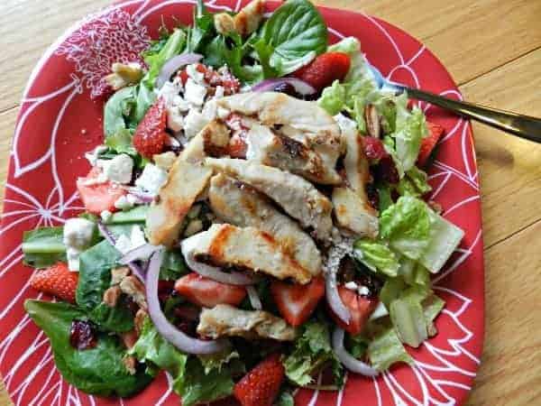 Strawberry Chicken Main Course Salad | Sunday Supper Movement