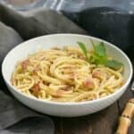 Creamy Spaghetti Carbonara #WeekdaySupper