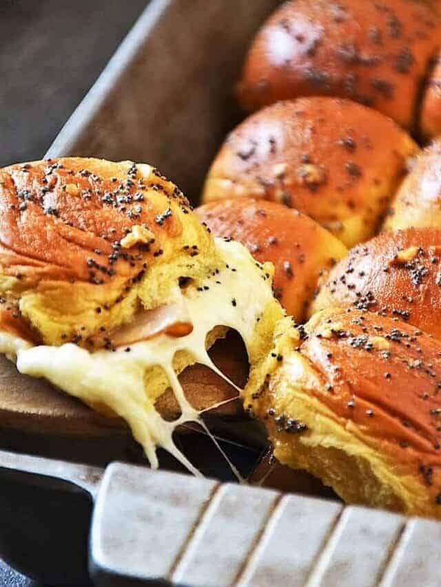 Easy Turkey Sliders with Garlic Butter