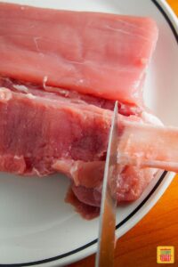 pork tenderloin with rhubarb chutney - trimming pork