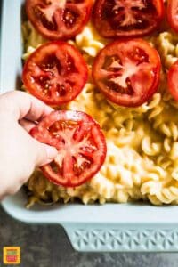 Lining ina garten mac and cheese with sliced tomato