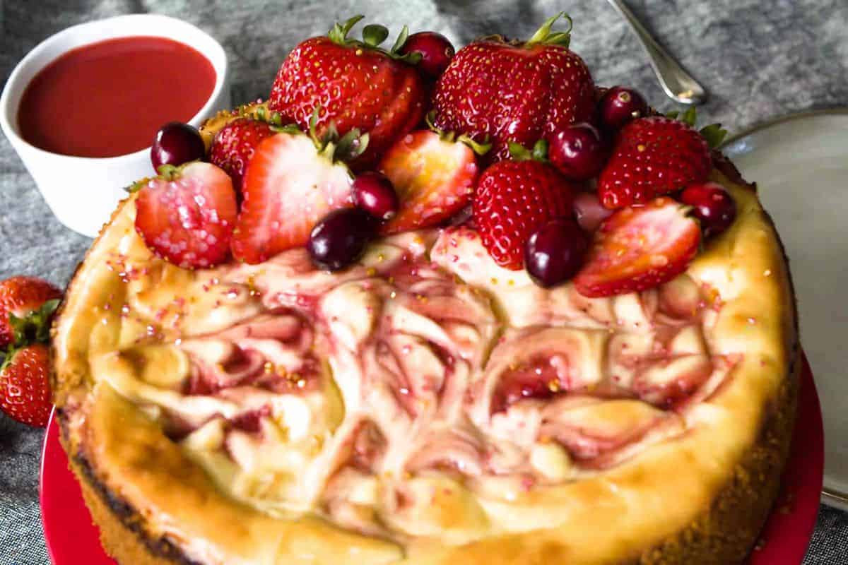 Opera løn Lull Strawberry Cheesecake Recipe 🍓 - Sunday Supper Movement