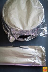 The sling of aluminum foil for instant pot cheesecake
