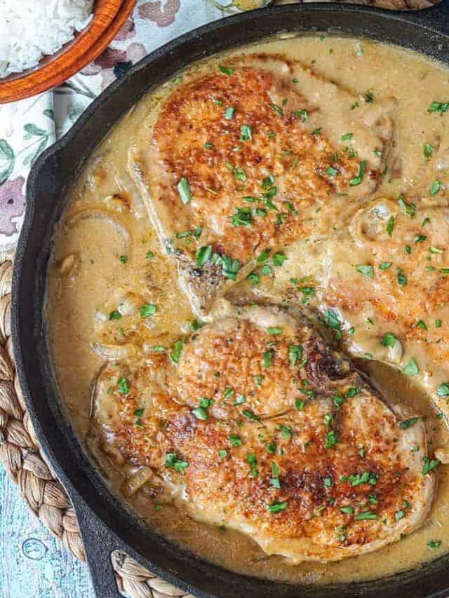 How to Make Smothered Pork Chops - Sunday Supper Movement