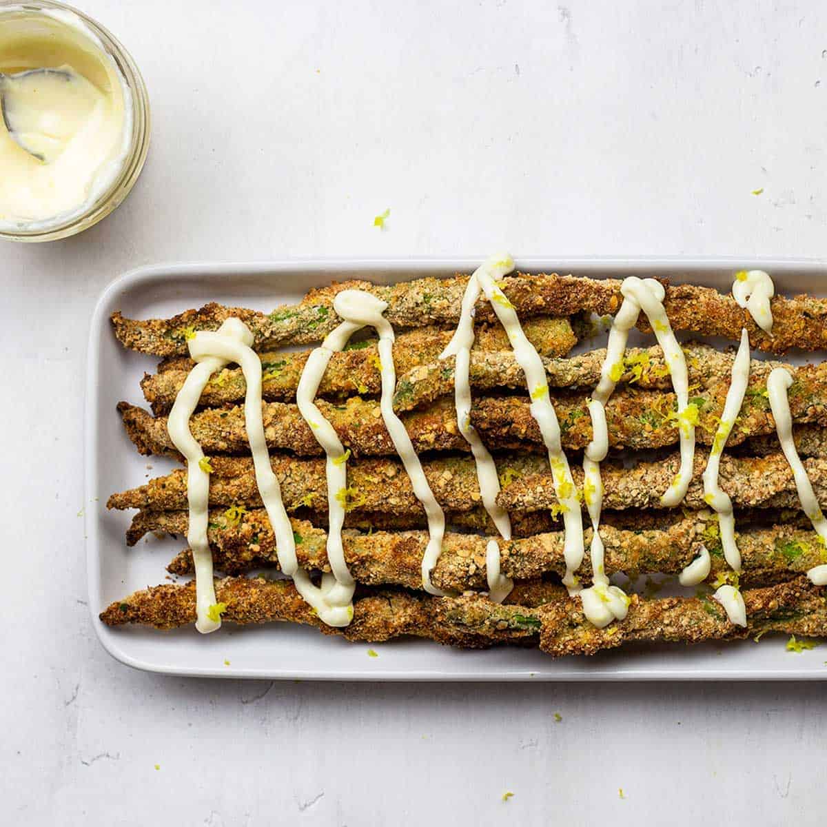 Air fryer asparagus with lemon aioli drizzle