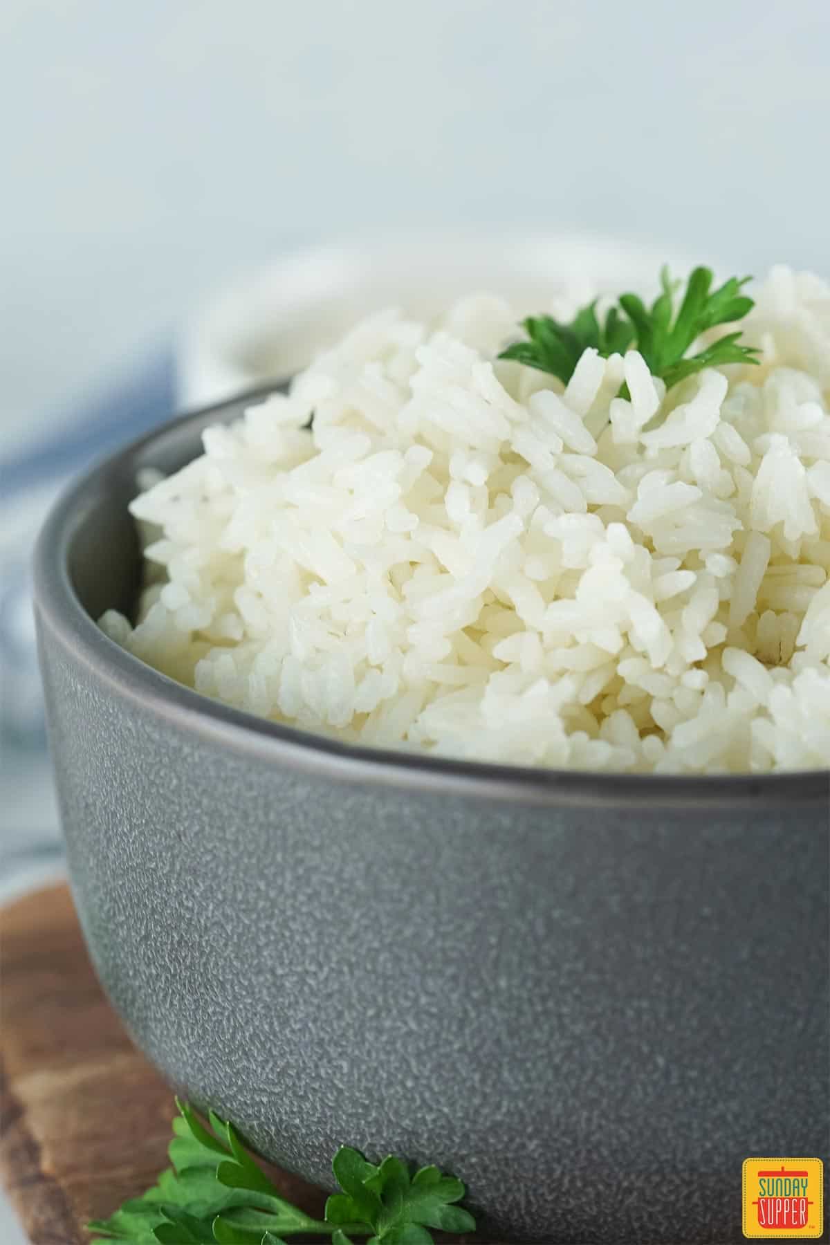 close up of instant pot white rice in a bowl