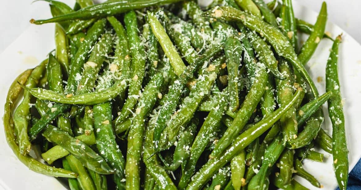 Instant pot green beans on a white plate