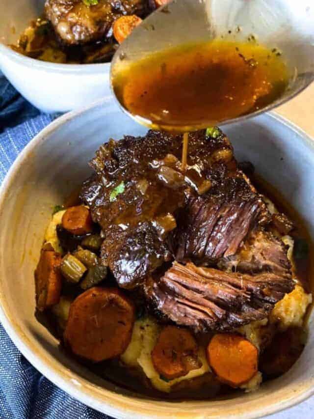 The Best Slow Cooker Short Ribs
