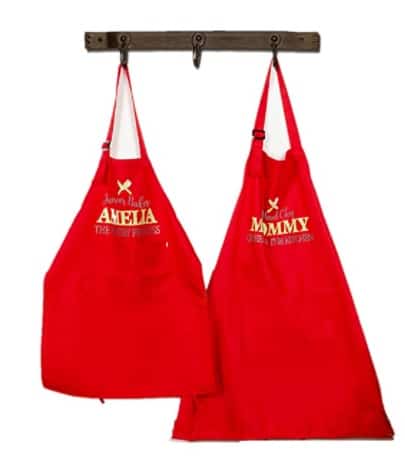 Matching aprons for parent and kid in red