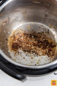 minced garlic added to instant pot
