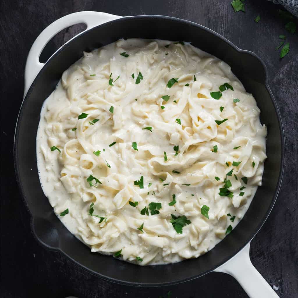 Alfredo Sauce Recipe - Sunday Supper Movement