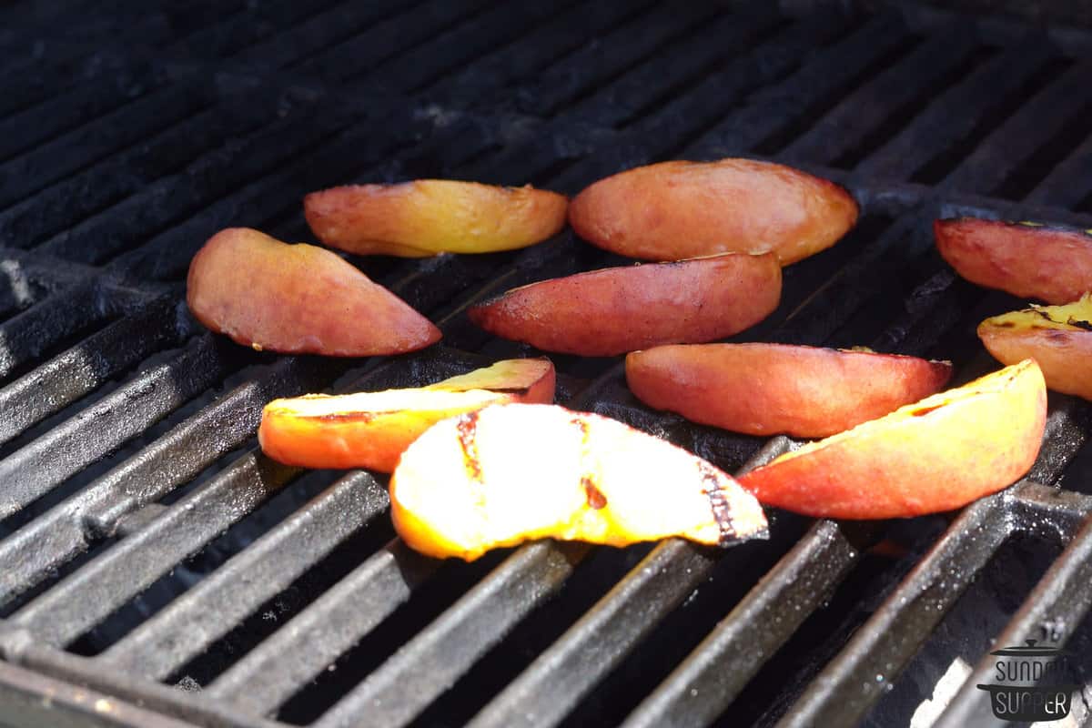 grilling peaches