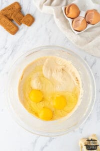 the whipped filling with the eggs added