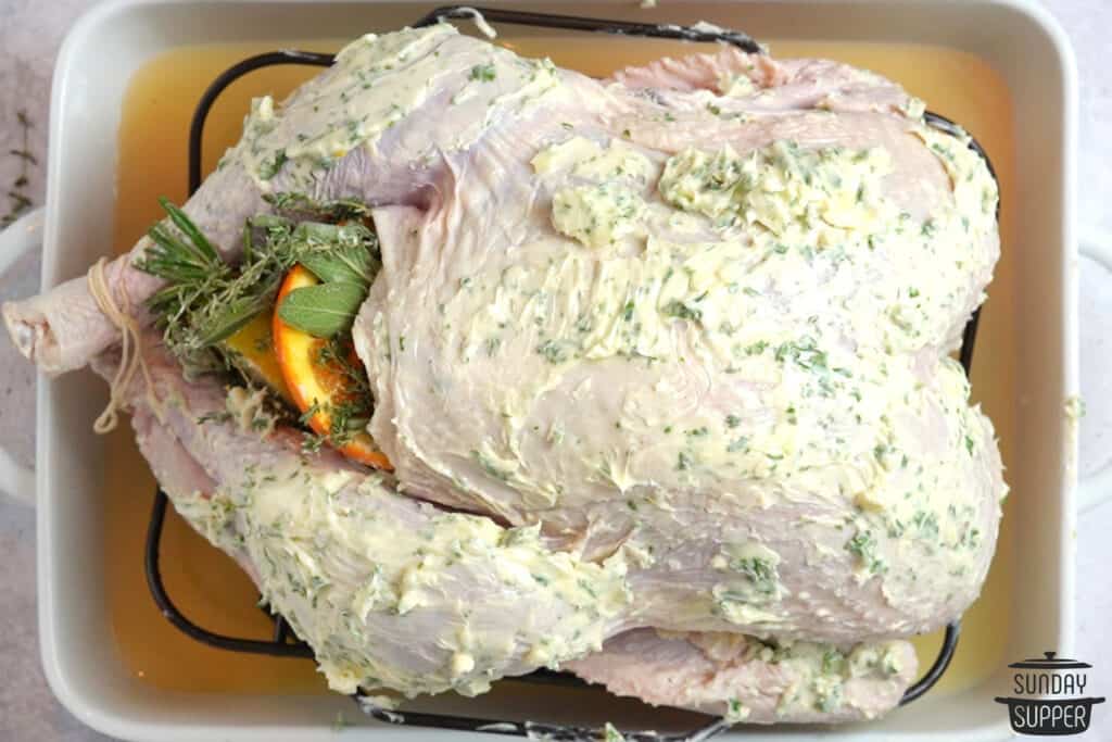 Easy Thanksgiving Turkey (Oven-Roasted)
