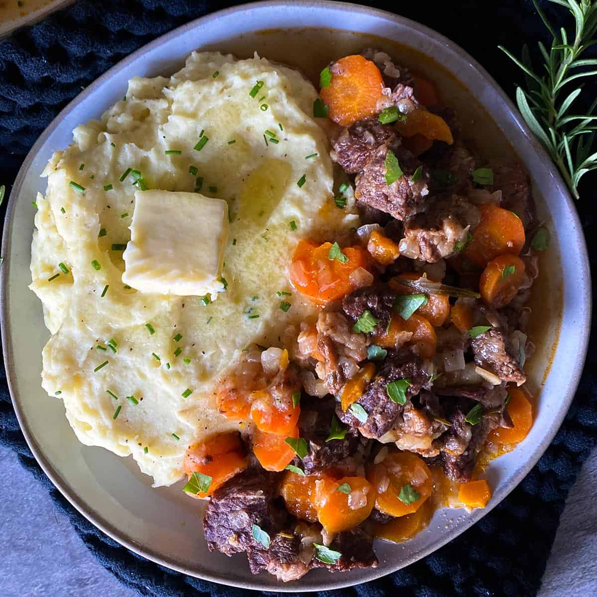 Short rib best sale stew instant pot