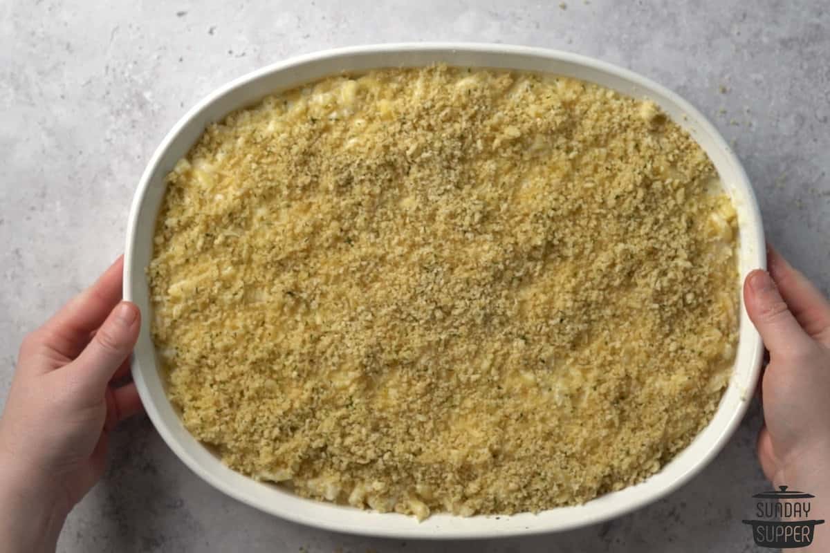 breadcrumb mixture on top of truffle macaroni and cheese