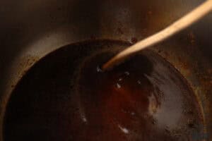 broth added to the pot to deglaze