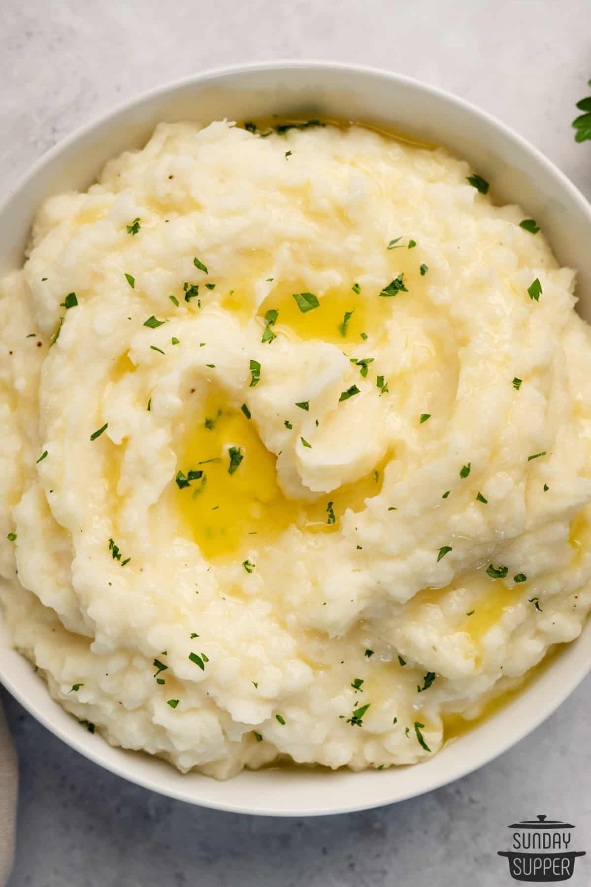 close of up creamy mashed potatoes