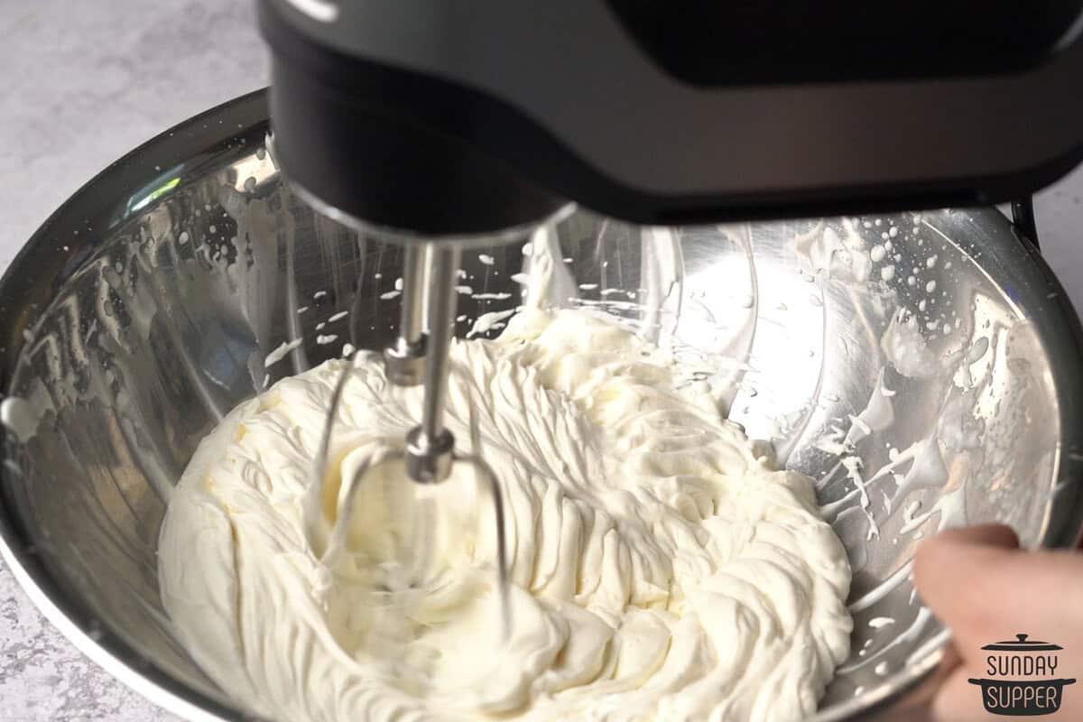 mixing whipped cream