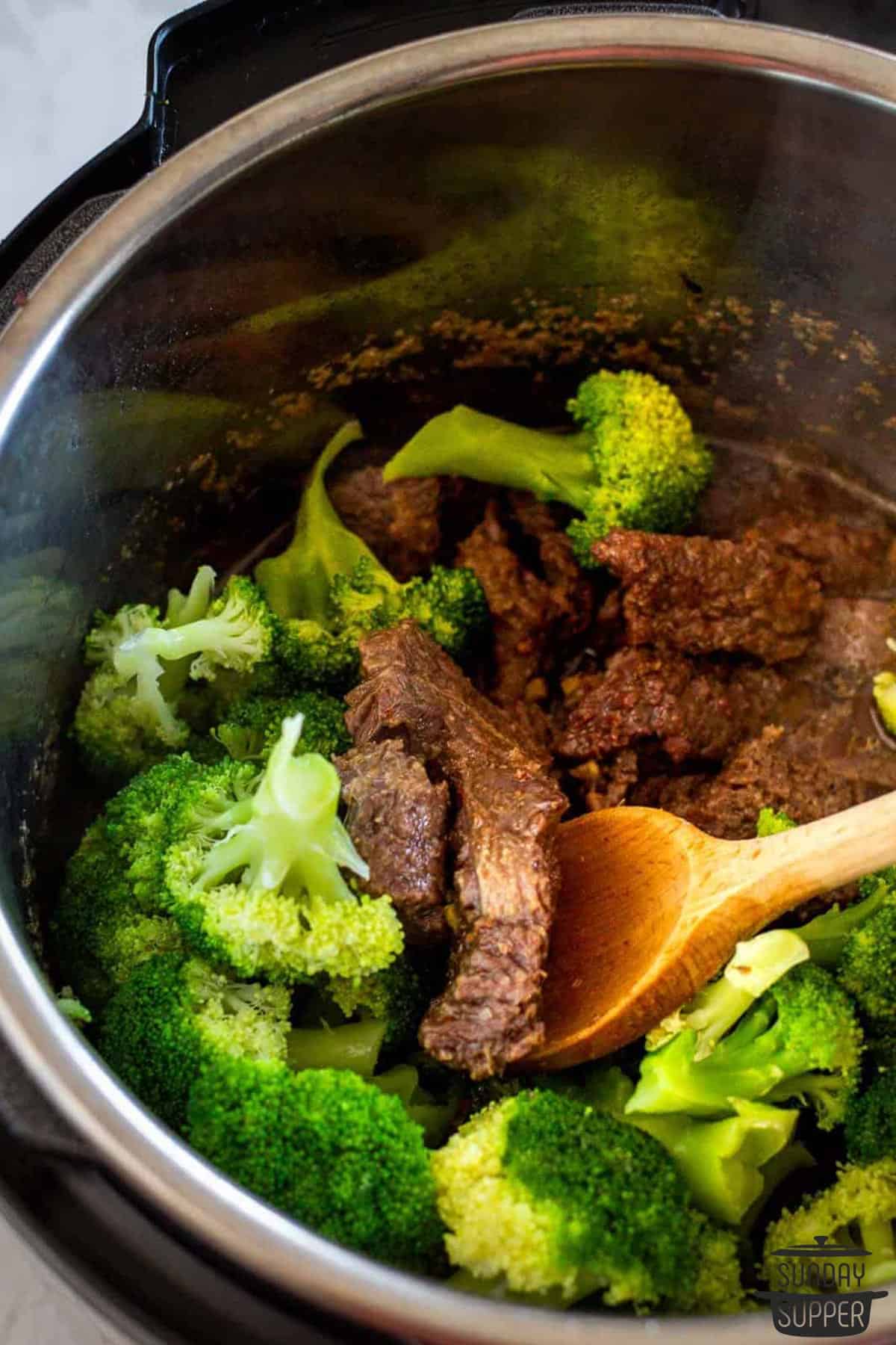 mixed beef and broccoli in an instant pot