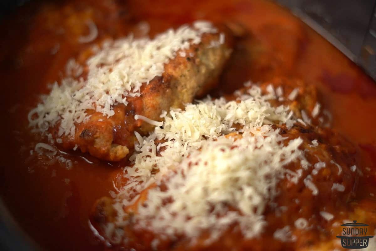 chicken parmesan cooking in the slow cooker