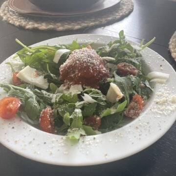 Isabel's low carb meatball salad