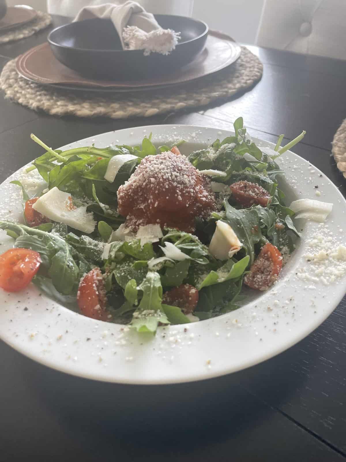 Isabel's low carb meatball salad