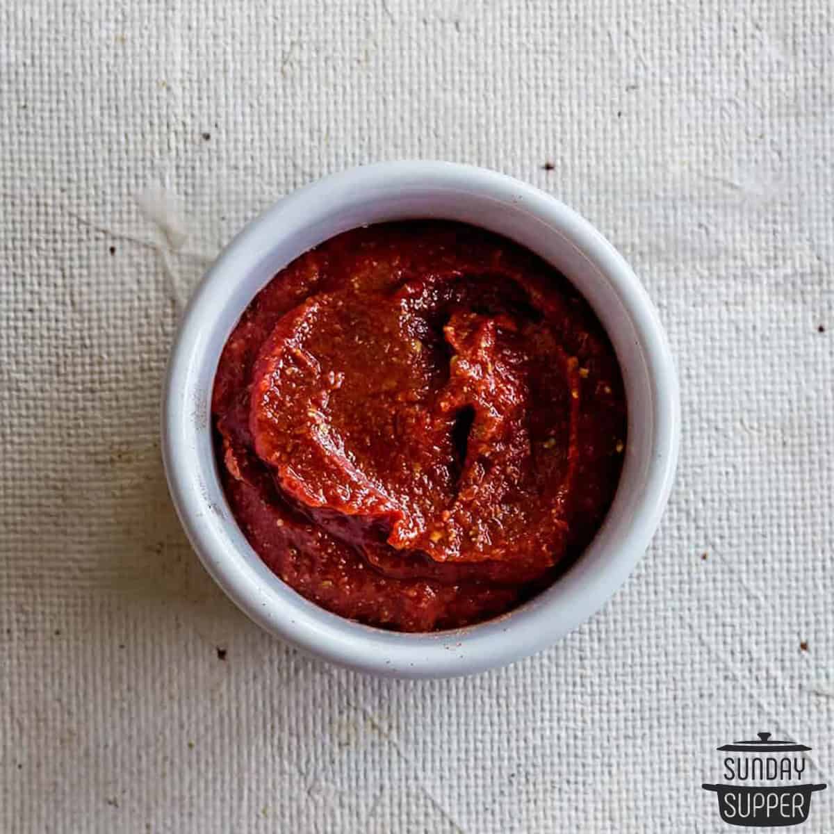 meatloaf glaze in a small white bowl